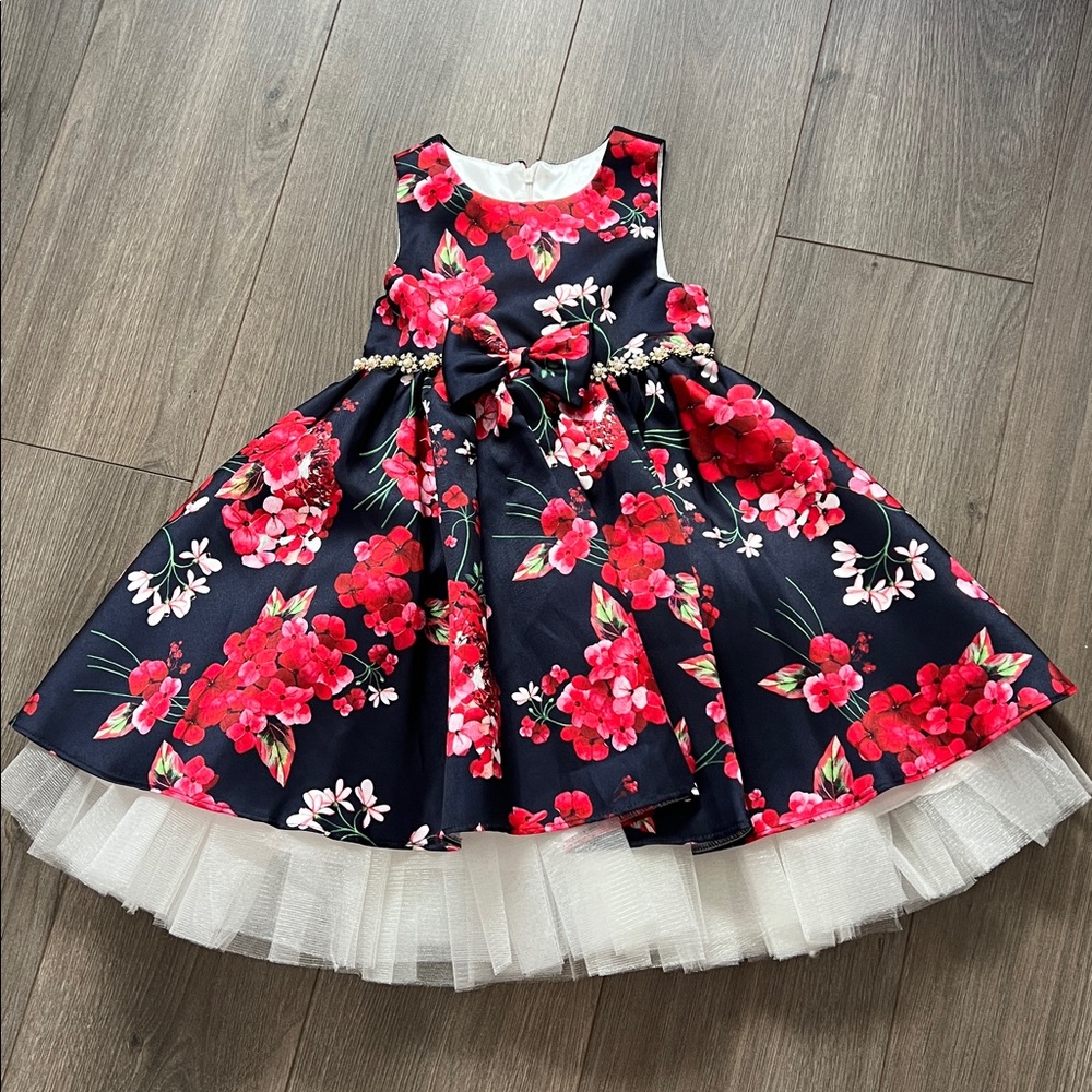 Floral Sleeveless Dress with Bow